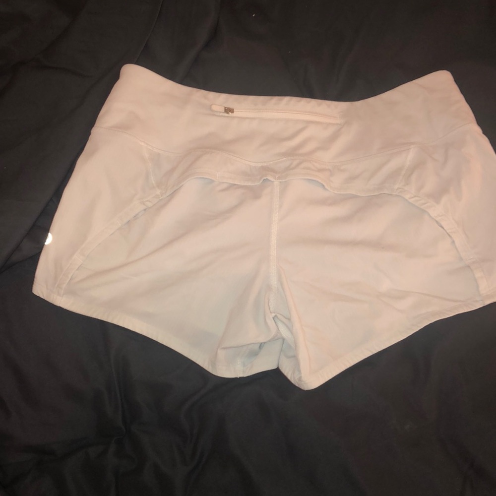 run times lululemon shorts ||*4